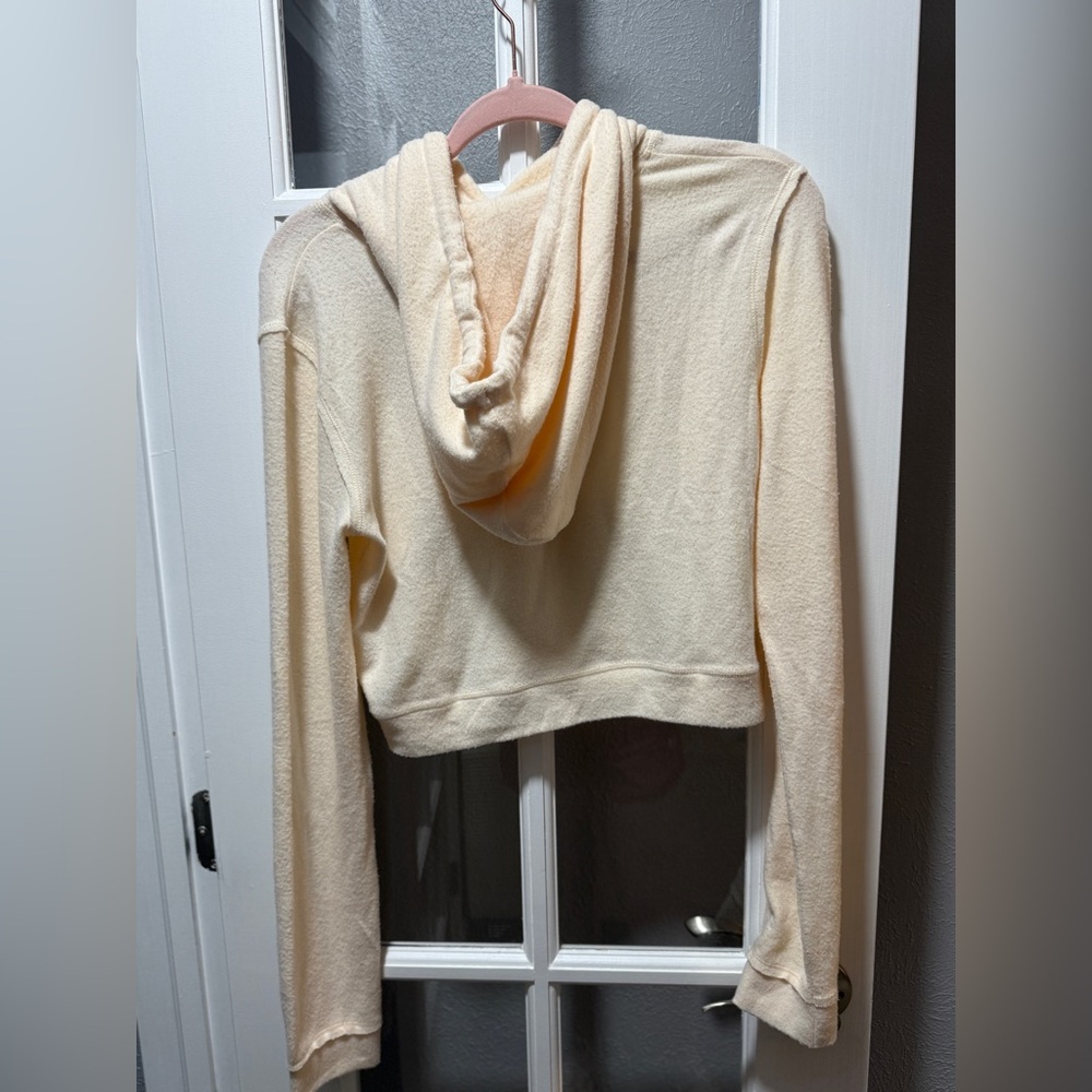 NWOT Mono B Pull Over Fleece Cropped Hoodie - Picture 5 of 7